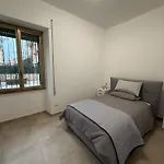 Luna Apartments - Roma